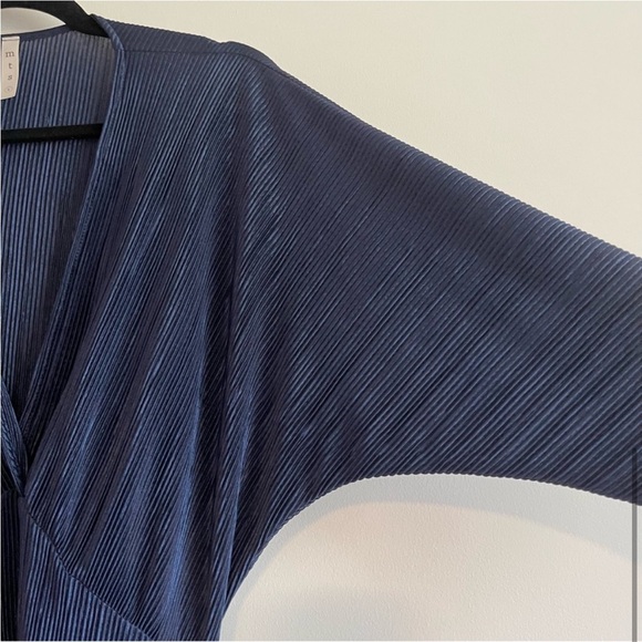 Plisse Long Sleeve Blue Gown - Picture 7 of 9